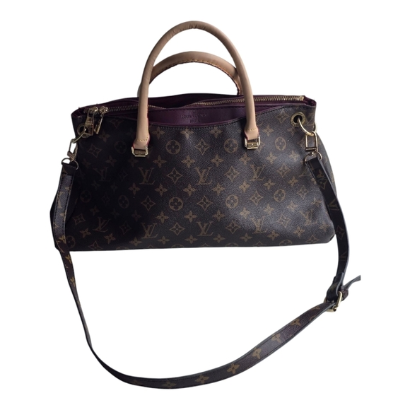 $2500 Louis Vuitton Brown Monogram Pallas  Handbag Women Brown Large - Picture 3 of 16